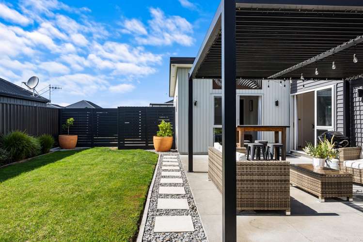 42 Arbuckle Road Frimley_17