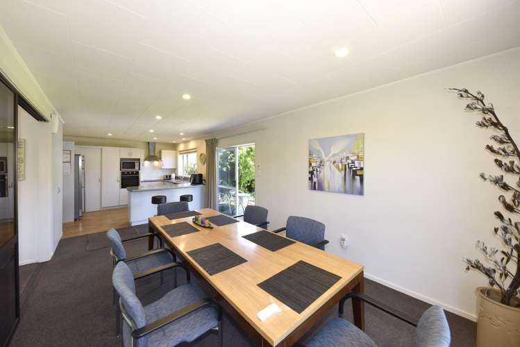 389 Yaldhurst Road Russley_1