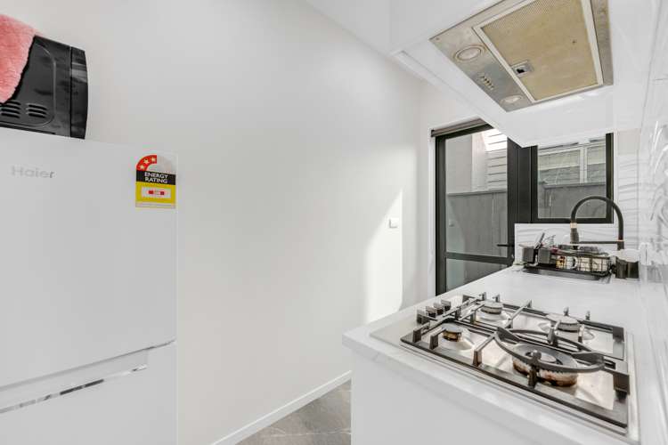 40 Nightingale Road Flat Bush_12