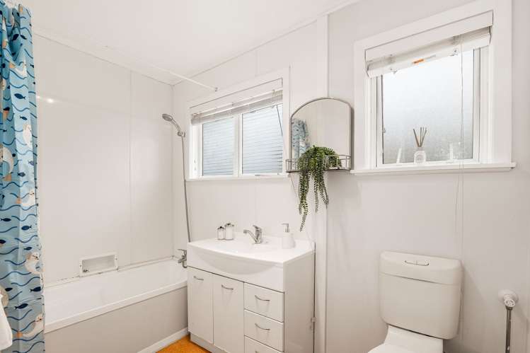 75 Moorefield Road Johnsonville_13