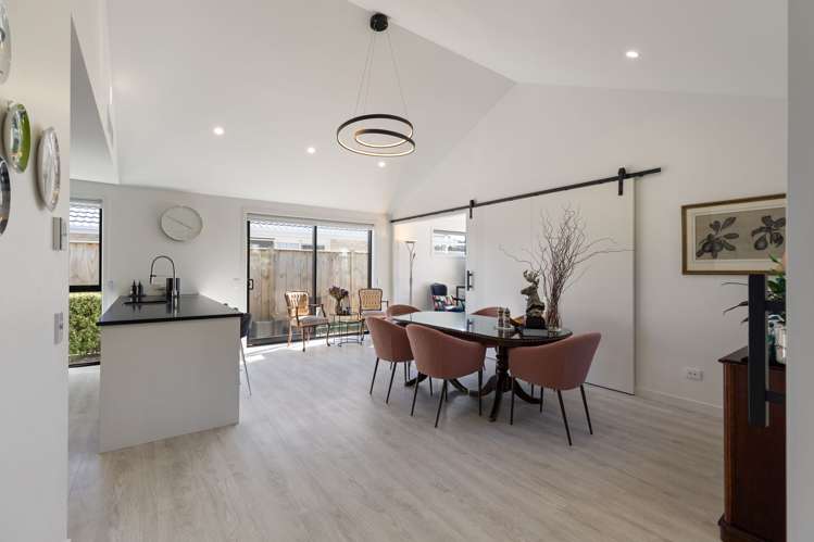 62 Freedom Drive Kelvin Grove_19