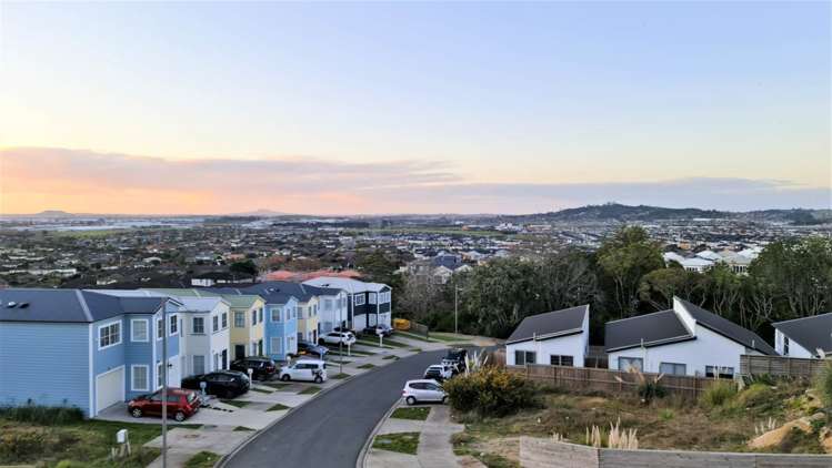 100 Joseph Street Flat Bush_5