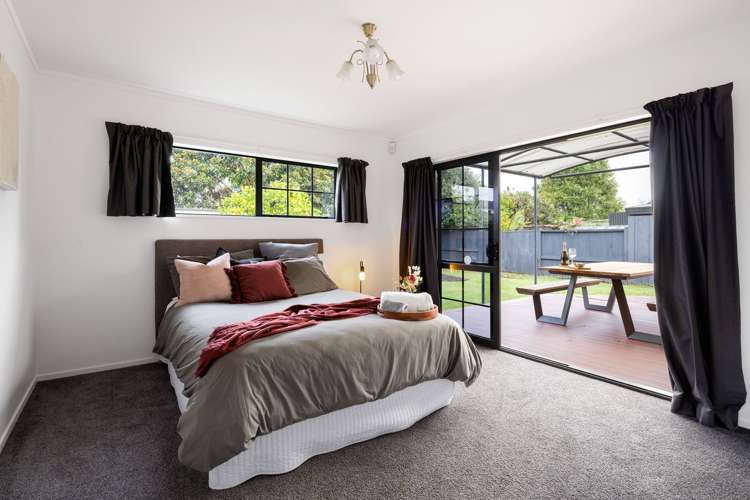 34 Keswick Crescent Huntington_12