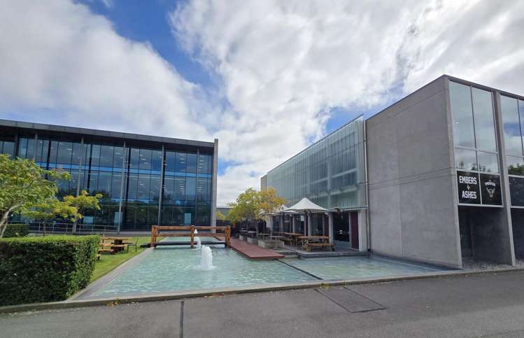 14 Show Place Addington_2