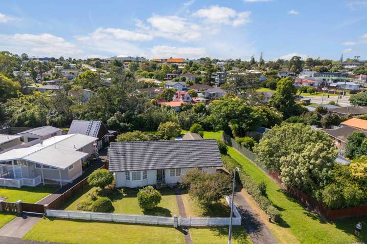 9 Riverpark Crescent Henderson_16