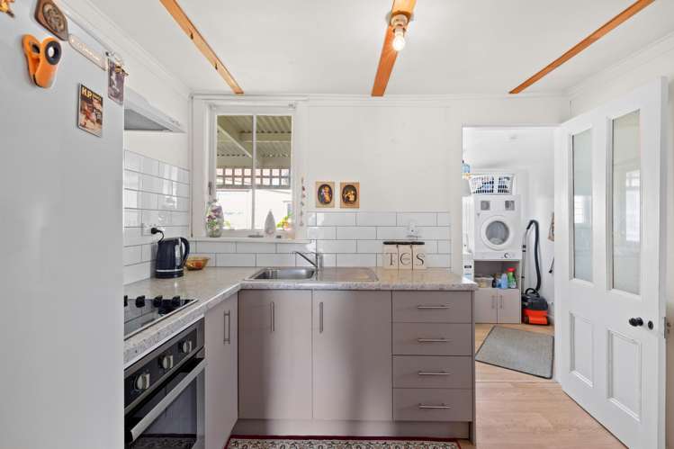 11 Thorp Street Paeroa_9