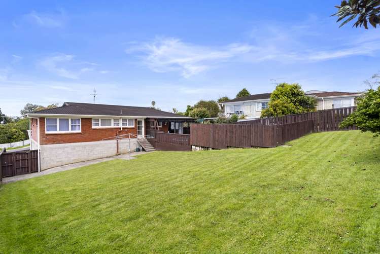 16 La Trobe Street Pakuranga Heights_10