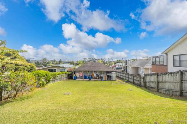 64 Vodanovich Road Te Atatu South_2