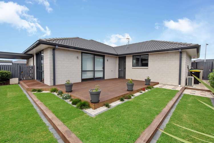 6 Blacklock Road Pyes Pa_14