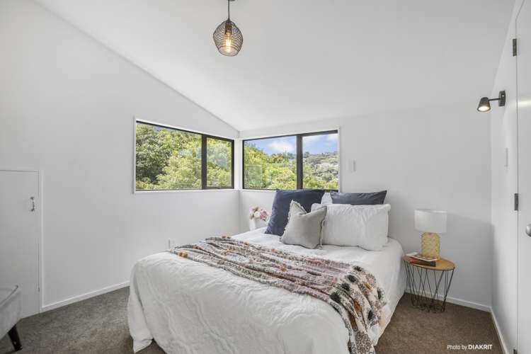 48 Percy Dyett Drive Karori_10