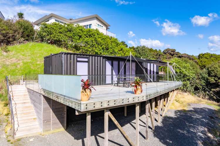 16 Taranga Road Langs Beach_18