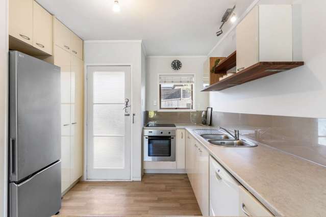 144b Edinburgh Street Pukekohe_2