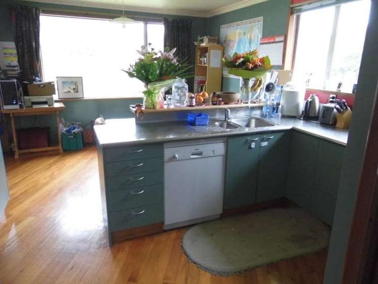 13 Mclachlan Street Waitati_4