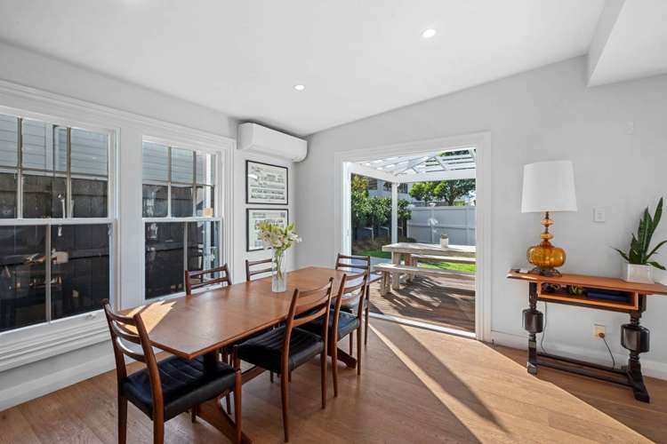 47 Roslyn Terrace Devonport_25