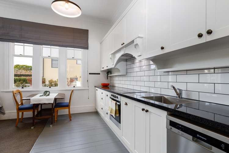 105 Charles Street Blenheim Central_3