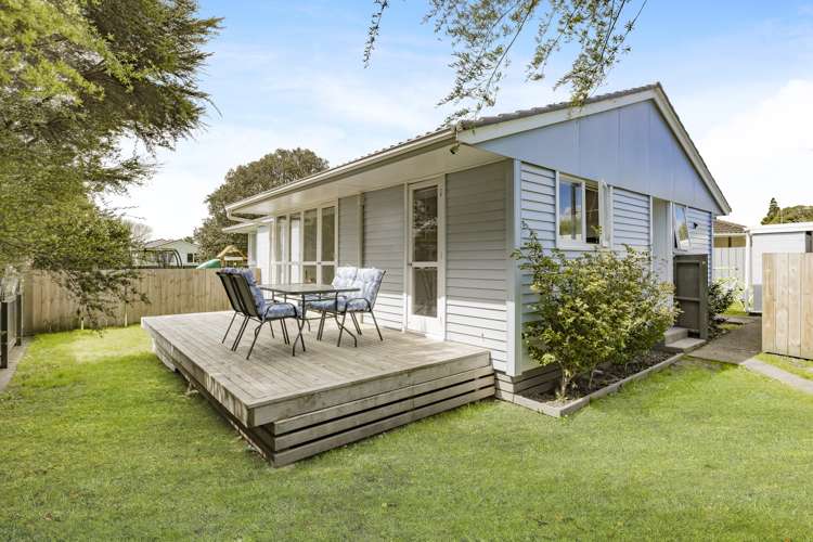 17 Hamilton Drive Waiuku_12