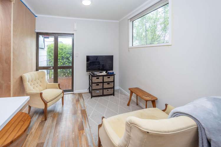 28 Enfield Street Nawton_19