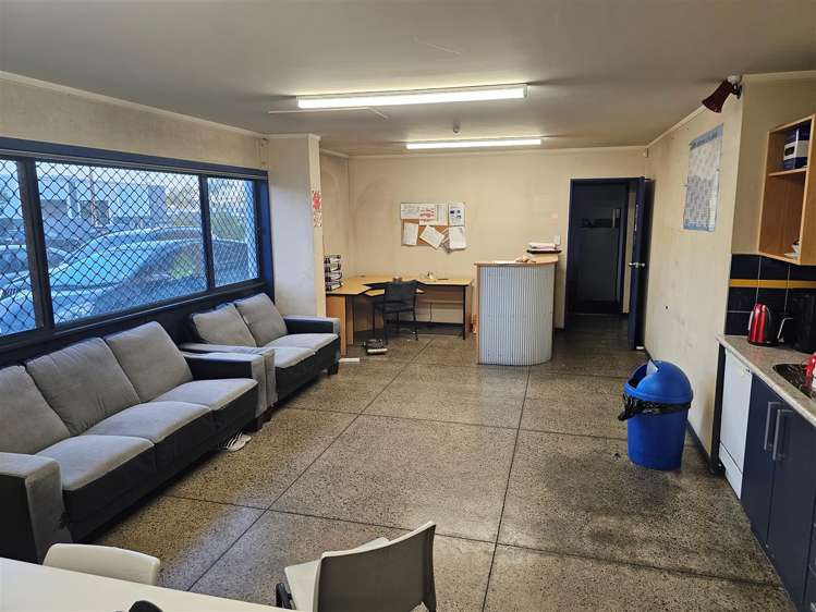 4 Tironui Station Road West Takanini_5