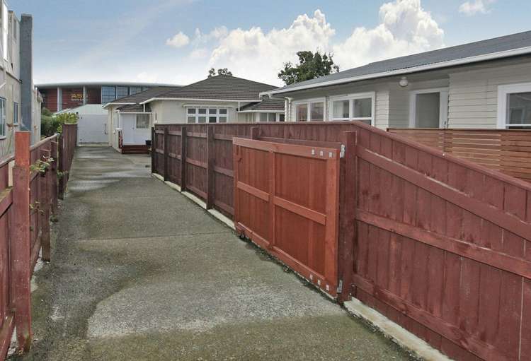 143 Rongotai Road Kilbirnie_27