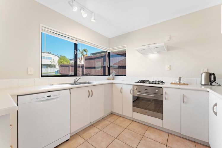 31 Zefiro Drive Massey_5