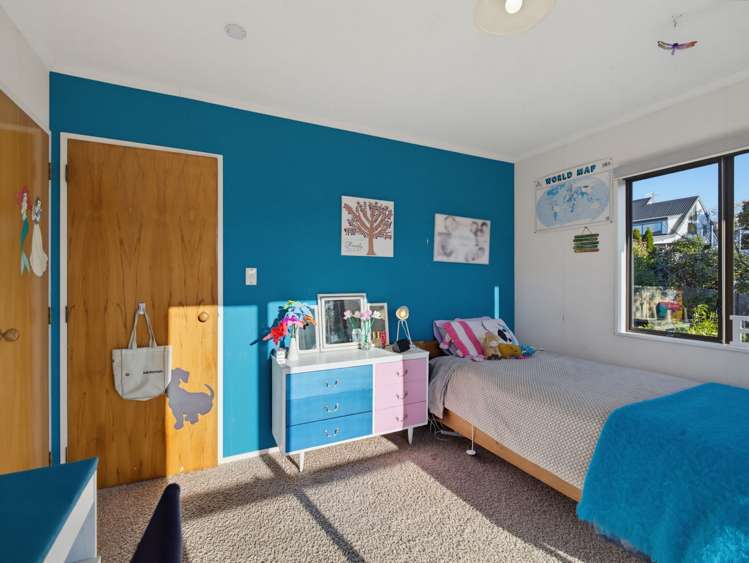 74 Churchill Drive Taradale_16