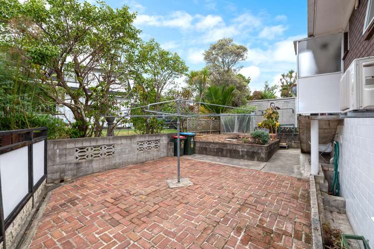 1/9 Landseer Place Blockhouse Bay_16