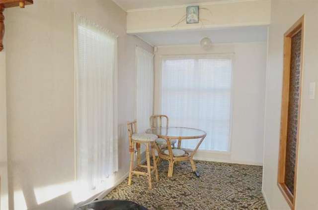 411 Richardson Road Mount Roskill_4