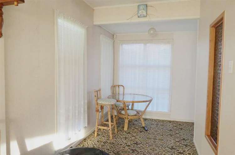 411 Richardson Road Mount Roskill_4