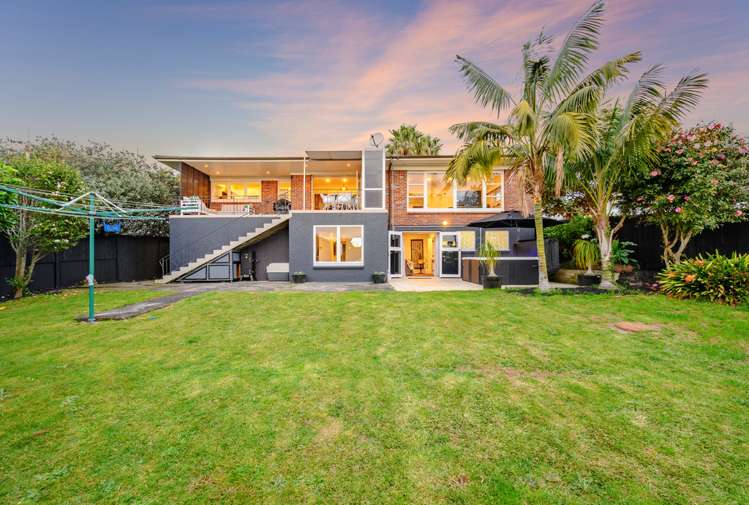 25 Bradbury Road Botany Downs_4