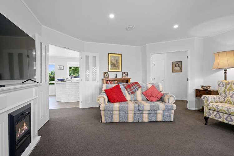 71 Carlyle Street Cambridge_9