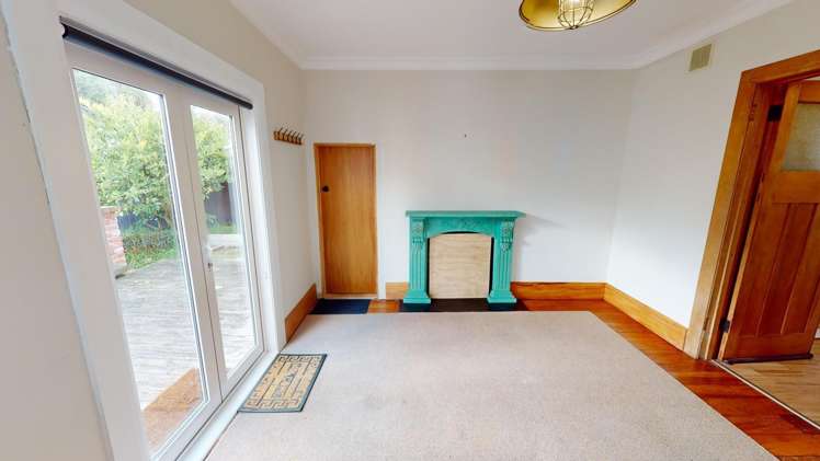 11 Hereford Street West End_8