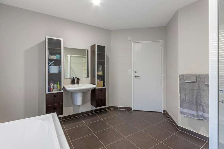 16 Sovereign Gardens Halswell_16