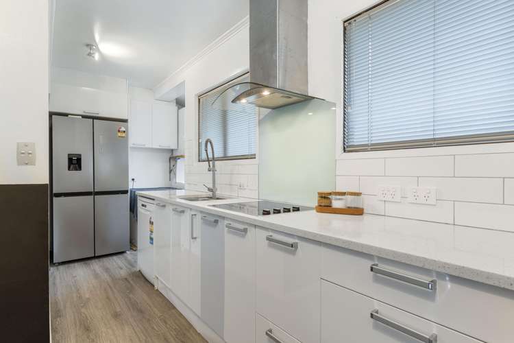 1/37 Simon Ellice Drive Bayview_5