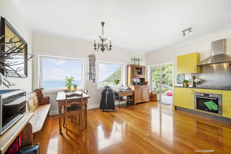 416 Queens Drive Lyall Bay_4