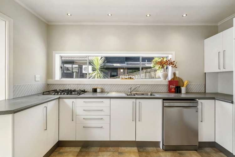 2/32 Prospect Terrace Milford_8