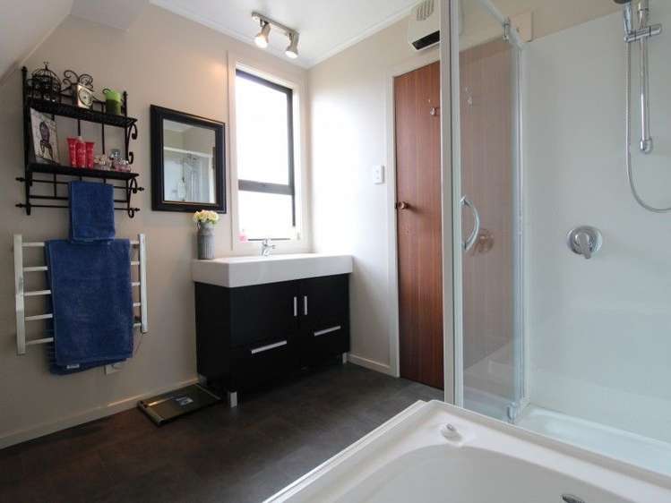 12 Douglas Street Winton_6