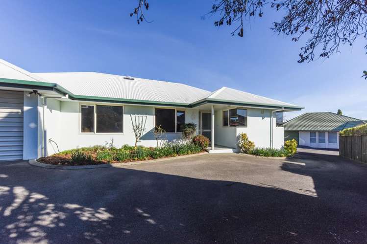 11 Aston Place Richmond_19