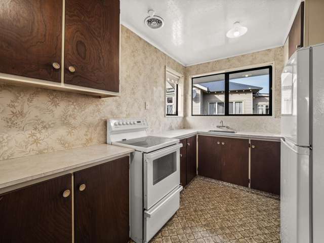 2/260 Moore Street Ashburton_4