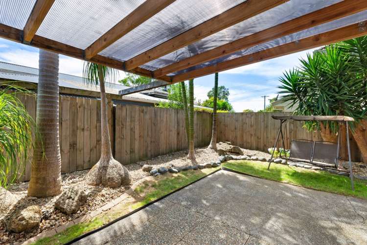 2/278 Birkdale Road Birkdale_12