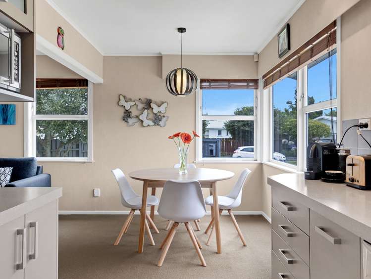 4 Colstone Street Glenview_6