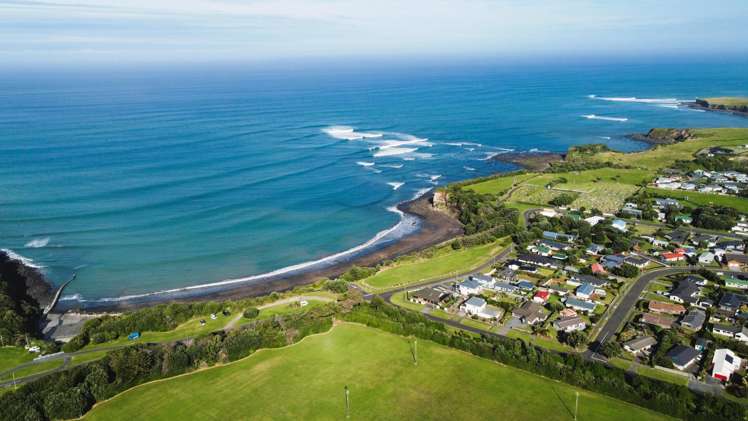 35 Dorset Street Opunake_49