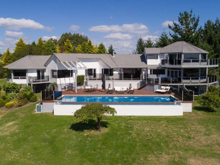 7 Mark Wynd Maunganamu_23