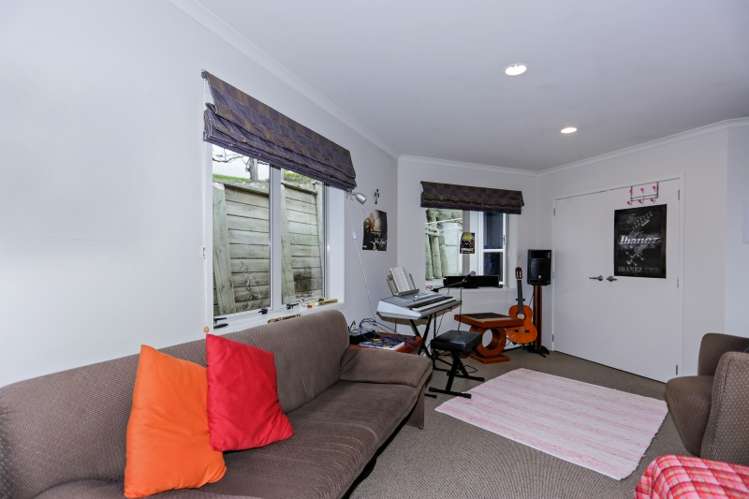 8 Waiorakei Way Welcome Bay_10