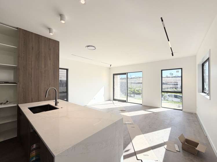329 Te Taruna Drive_1