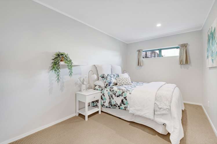 8 Coralsea Way Arkles Bay_19