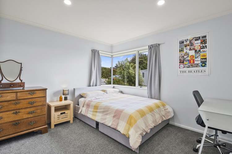 8 Wavy Knowes Drive Waldronville_11