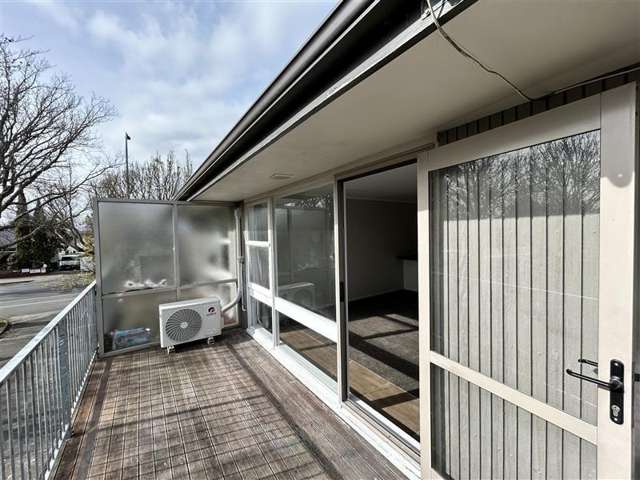 2/88 Victoria Avenue 10930_3