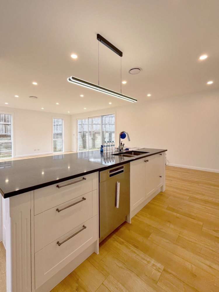 30 Kenmure Avenue 10877_7