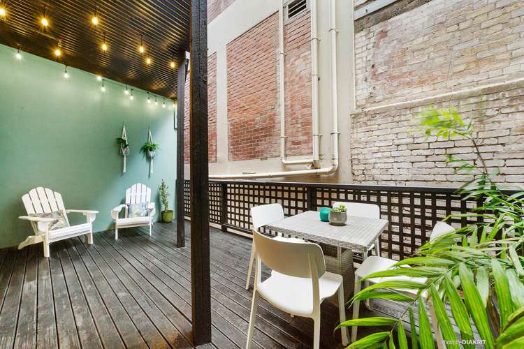 8c Egmont Street Te Aro_4