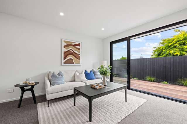 2/7 Cossar Street Burwood_2